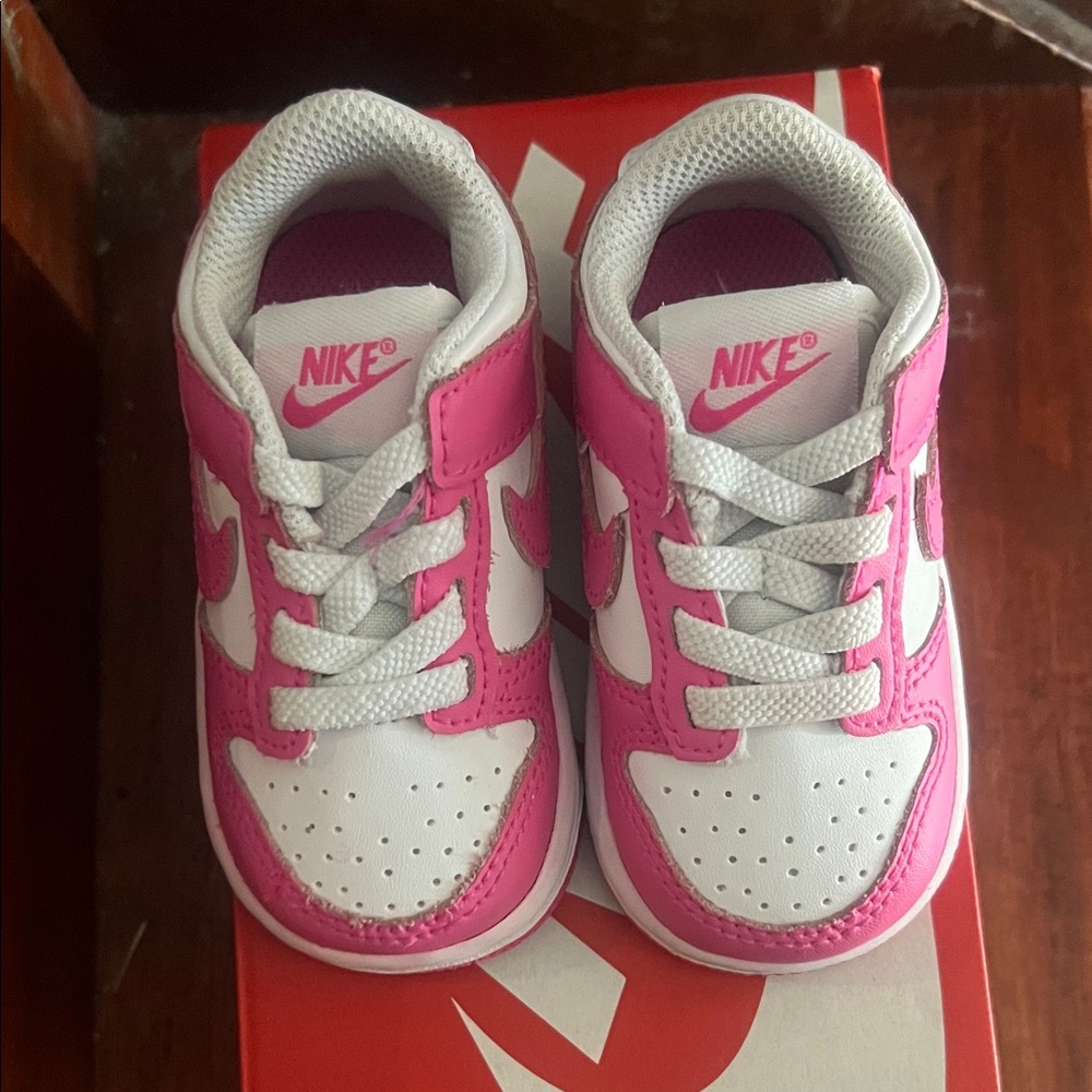 Nike Kids Pink and White Low-Top Sneakers